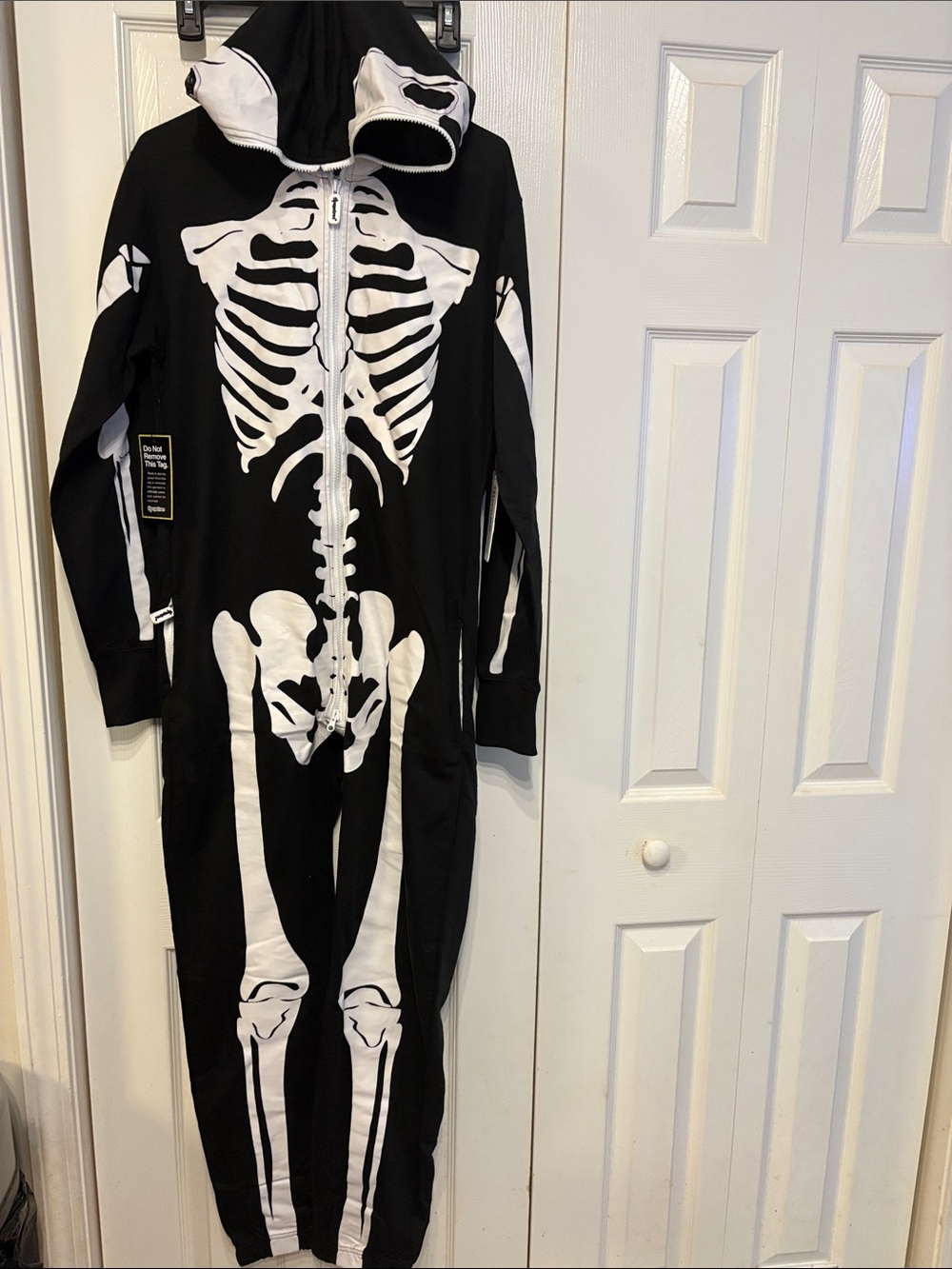 Tipsy Elves Black and White Men’s Skeleton costume size small